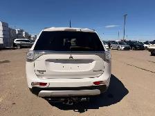2015 Mitsubishi Outlander GT : 7 Passenger, Well Serviced - Photo 5