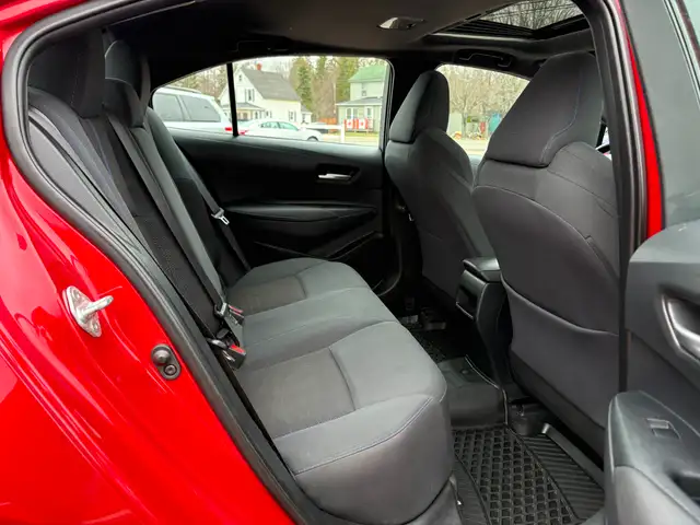 2020 Toyota Corolla SE Sunroof! Remote Starter! Backup Cam! - Photo 20