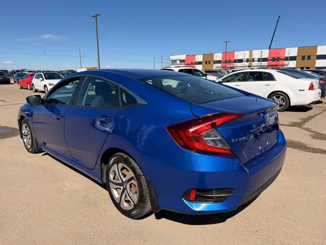 2017 Honda Civic Sedan LX : Low Mileage, No Reported Accidents - Photo 6