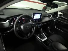 2024 Toyota RAV4 LE No Accident Radar Cruise Lane Assist Blind S - Photo 10
