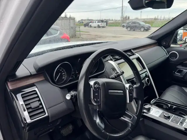 2017 Land Rover Discovery HSE, 7 PASSENGER, WELL SERVICED, LOADE - Photo 11