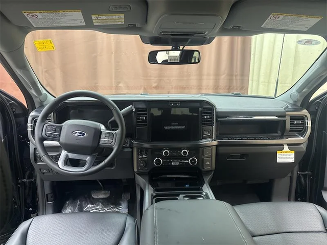 2026 FORD F-350 Super Duty Lariat - Photo 11