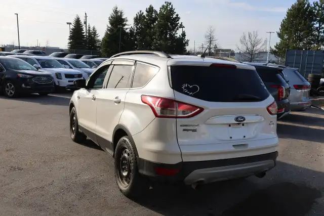 2015 Ford Escape SE - AS IS AS TRADED  SPRING SPECIAL - Photo 4