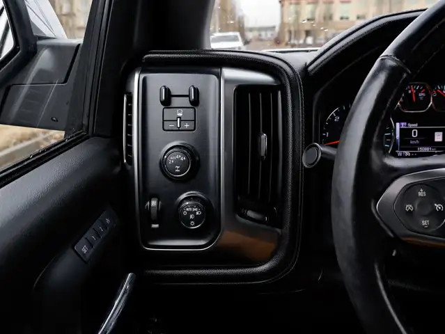 2017 Chevrolet Silverado 1500 LTZ 5.3L - Photo 21