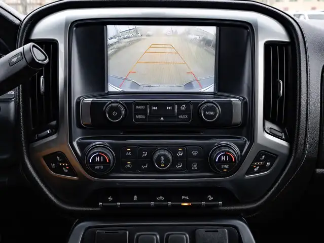 2017 Chevrolet Silverado 1500 LTZ 5.3L - Photo 27