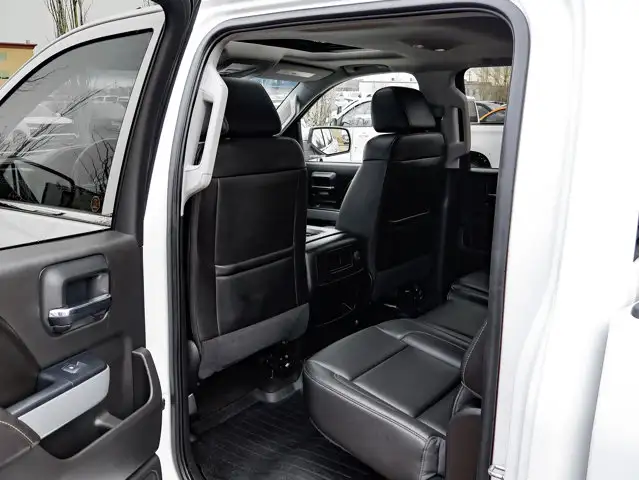 2017 Chevrolet Silverado 1500 LTZ 5.3L - Photo 28