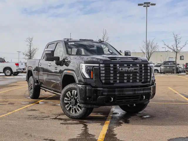 2026 GMC Sierra 3500HD Denali Ultimate - Photo 2