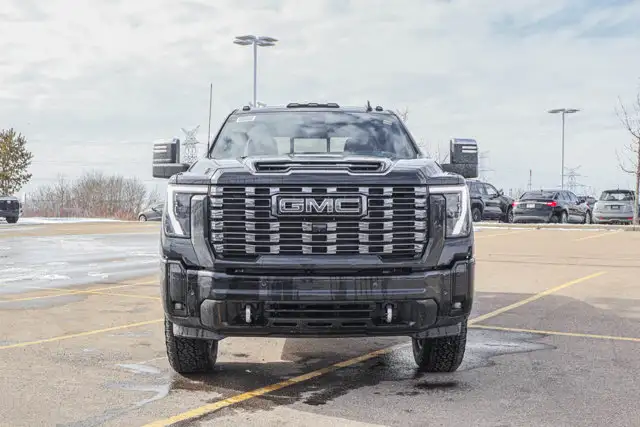 2026 GMC Sierra 3500HD Denali Ultimate - Photo 3