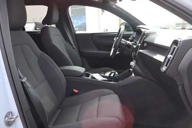 2024 Volvo XC40 Recharge - Photo 18