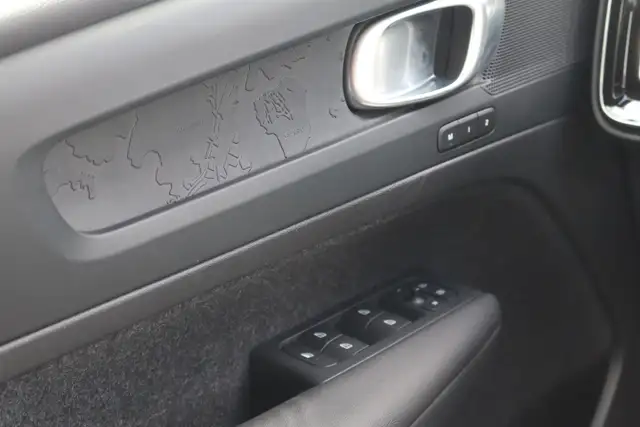 2024 Volvo XC40 Recharge - Photo 20