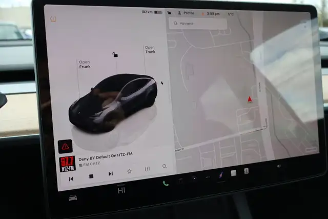 2022 Tesla Model Y - Photo 21