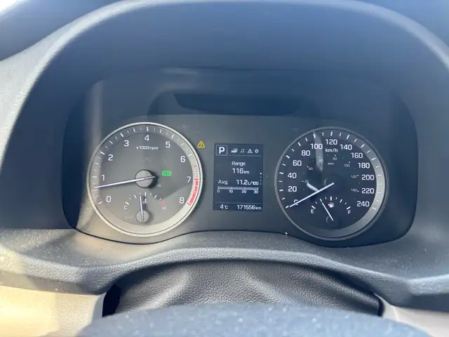 2017 Hyundai Tucson FWD 4dr 2.0L - Photo 9