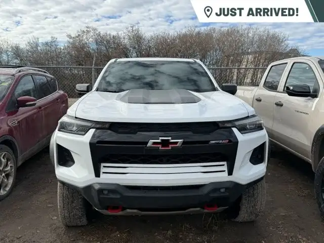 2024 Chevrolet Colorado ZR2 4WD Crew Cab | ZR2 Off-Road Package - Photo 2