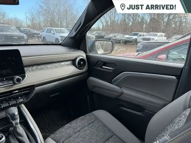 2024 Chevrolet Colorado ZR2 4WD Crew Cab | ZR2 Off-Road Package - Photo 8