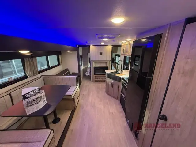 2026 Forest River RV Cherokee Grey Wolf Black Label 26DBHBL - Photo 10