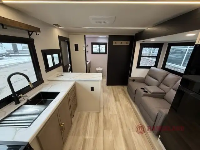 2026 Forest River RV Wildwood Heritage Glen Hyper-Lyte 24RBHL - Photo 10