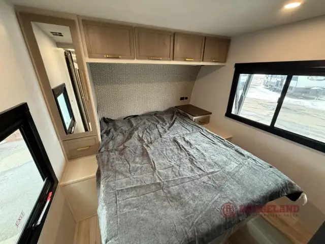 2026 Forest River RV Wildwood Heritage Glen Hyper-Lyte 24RBHL - Photo 11