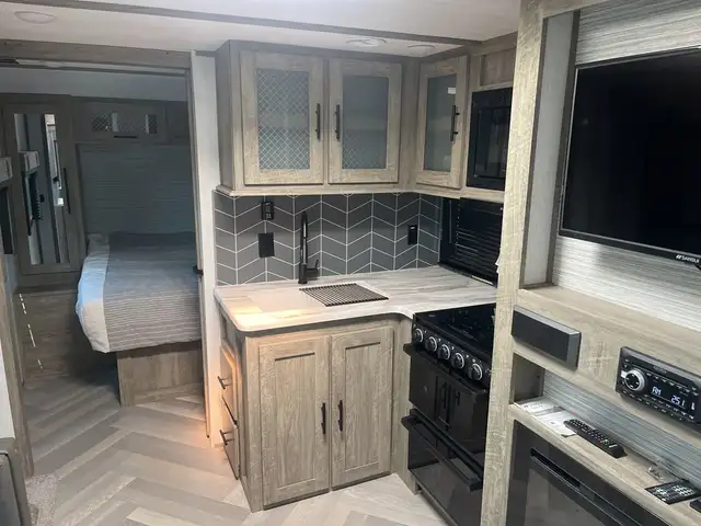 2022 Hemisphere by Salem Hemisphere 282BHIS - Photo 4