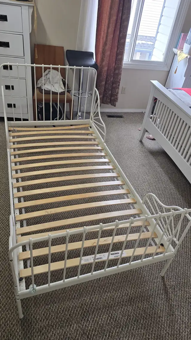 bed frames - Photo 4