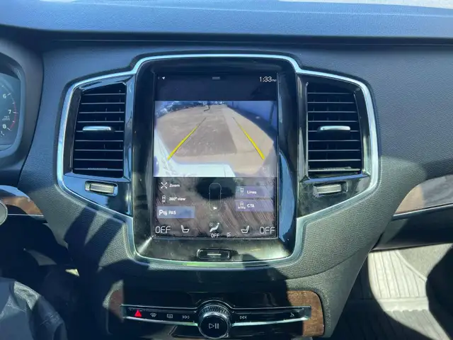 2016 Volvo XC90 T6 Momentum AWD - Photo 24