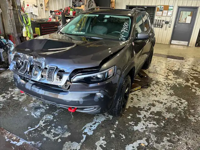 2021 Jeep Cherokee Trailhawk Elite