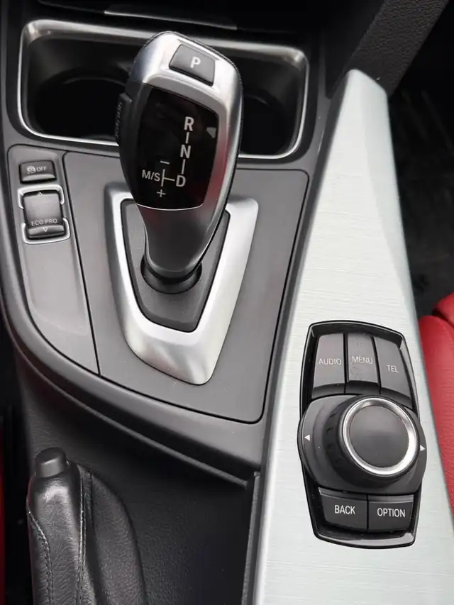 2015 BMW 3 Series 2015 BMW 320 I , X DRIVE , 4X4 ,  AUTOMATIQUE - Photo 13