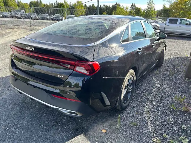 2024 Kia K5 BASE - Photo 4