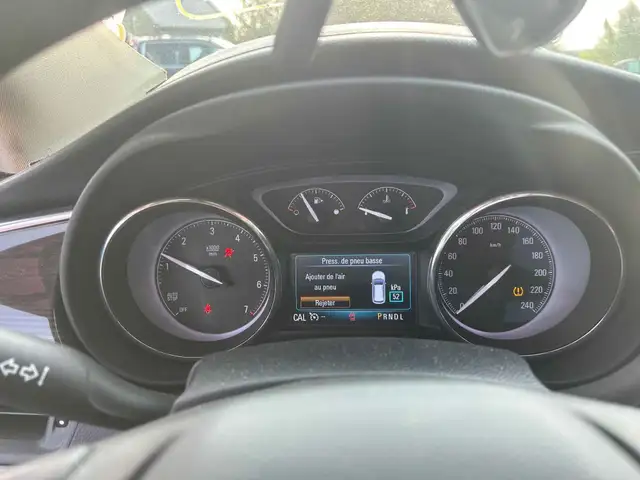 2019 Buick Envision Essence - Photo 9