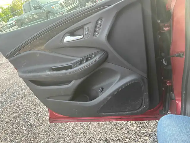 2019 Buick Envision Essence - Photo 10