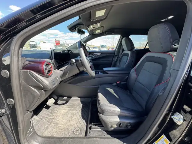 2024 Chevrolet Blazer EV eAWD RS | VENTED SEATS | HEATED WHEEL - Photo 15