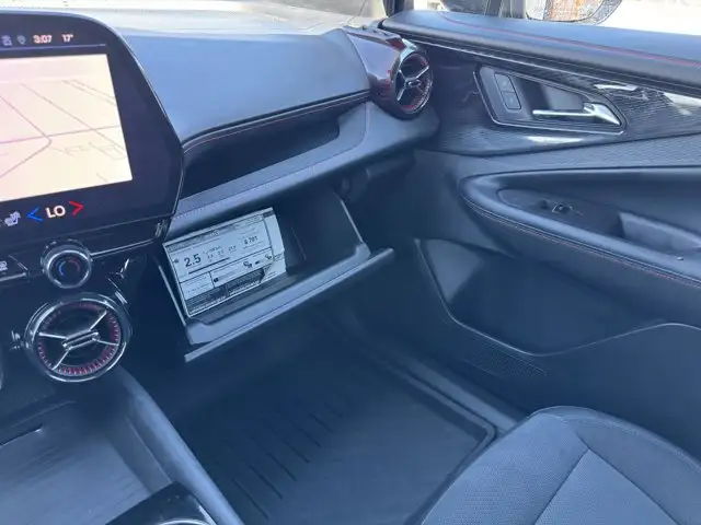 2024 Chevrolet Blazer EV eAWD RS | VENTED SEATS | HEATED WHEEL - Photo 33