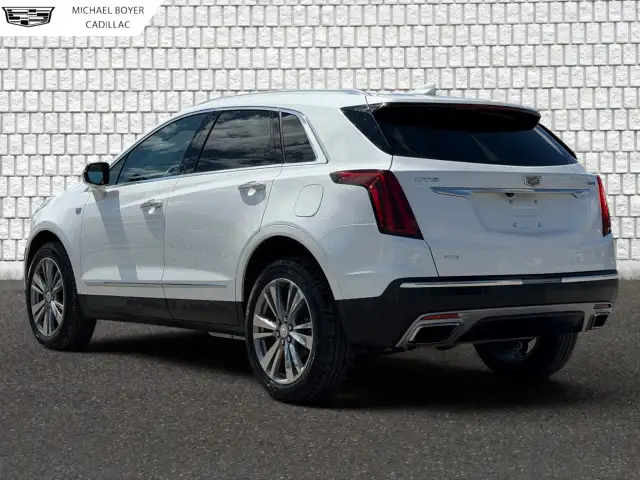 2024 Cadillac XT5 - Photo 3