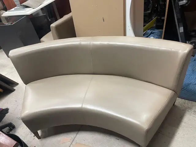 Steelcase Circa Lounge Table Set-Excellent Condition-Call us! - Photo 5