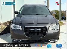 2018 Chrysler 300 Touring AWD - Leather - Keyless Entry - Photo 4