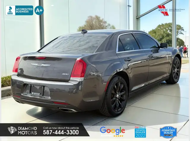 2018 Chrysler 300 Touring AWD - Leather - Keyless Entry - Photo 6