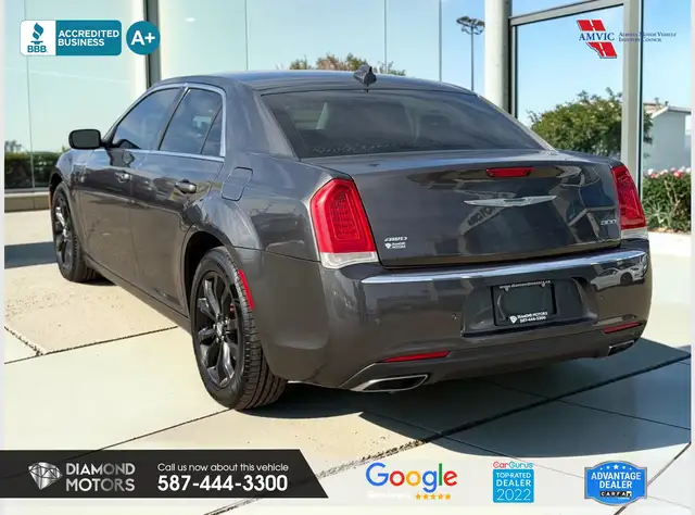 2018 Chrysler 300 Touring AWD - Leather - Keyless Entry - Photo 8