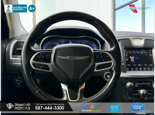 2018 Chrysler 300 Touring AWD - Leather - Keyless Entry - Photo 12