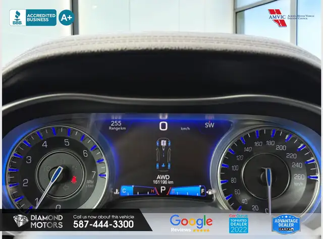 2018 Chrysler 300 Touring AWD - Leather - Keyless Entry - Photo 15