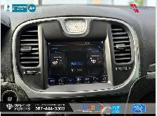 2018 Chrysler 300 Touring AWD - Leather - Keyless Entry - Photo 18