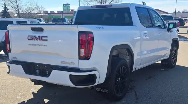 2024 GMC Sierra 1500 Elevation Crew Cab - Photo 5