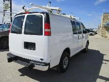 2015 GMC Savana Cargo Van RWD 2500 135' - Photo 5