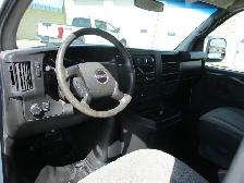 2015 GMC Savana Cargo Van RWD 2500 135' - Photo 9