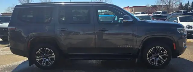2022 Jeep Wagoneer Series III - Photo 6