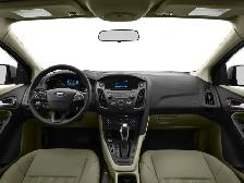 2017 Ford Focus - Photo 5