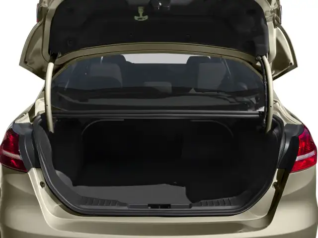 2017 Ford Focus - Photo 8