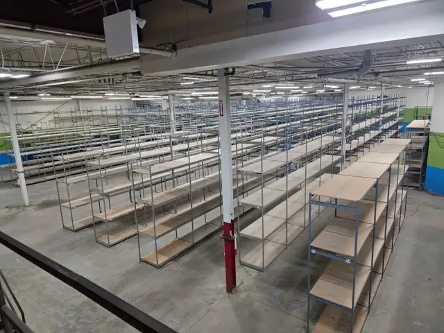 EZRect shelving- Boltless