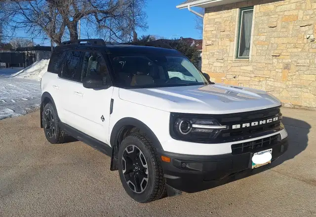 2024 Ford Bronco Outer Banks (Freshly Safetied, 53,500kms)