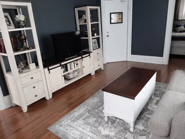 1 Bedroom Apartment Stouffville Ont.