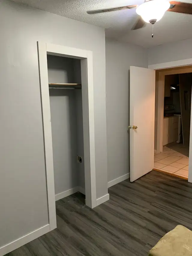 HALF OFF 1ST MONTH Room for ONE Person Available June 1 - Photo 2