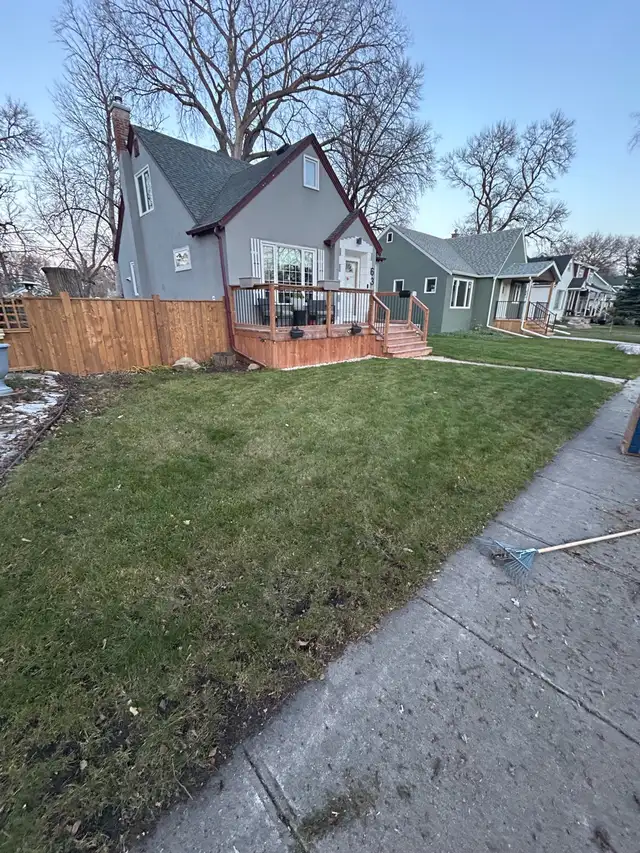 lawn care/landscaping - Photo 4